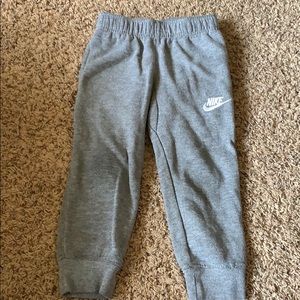 Kids Nike sweatpants